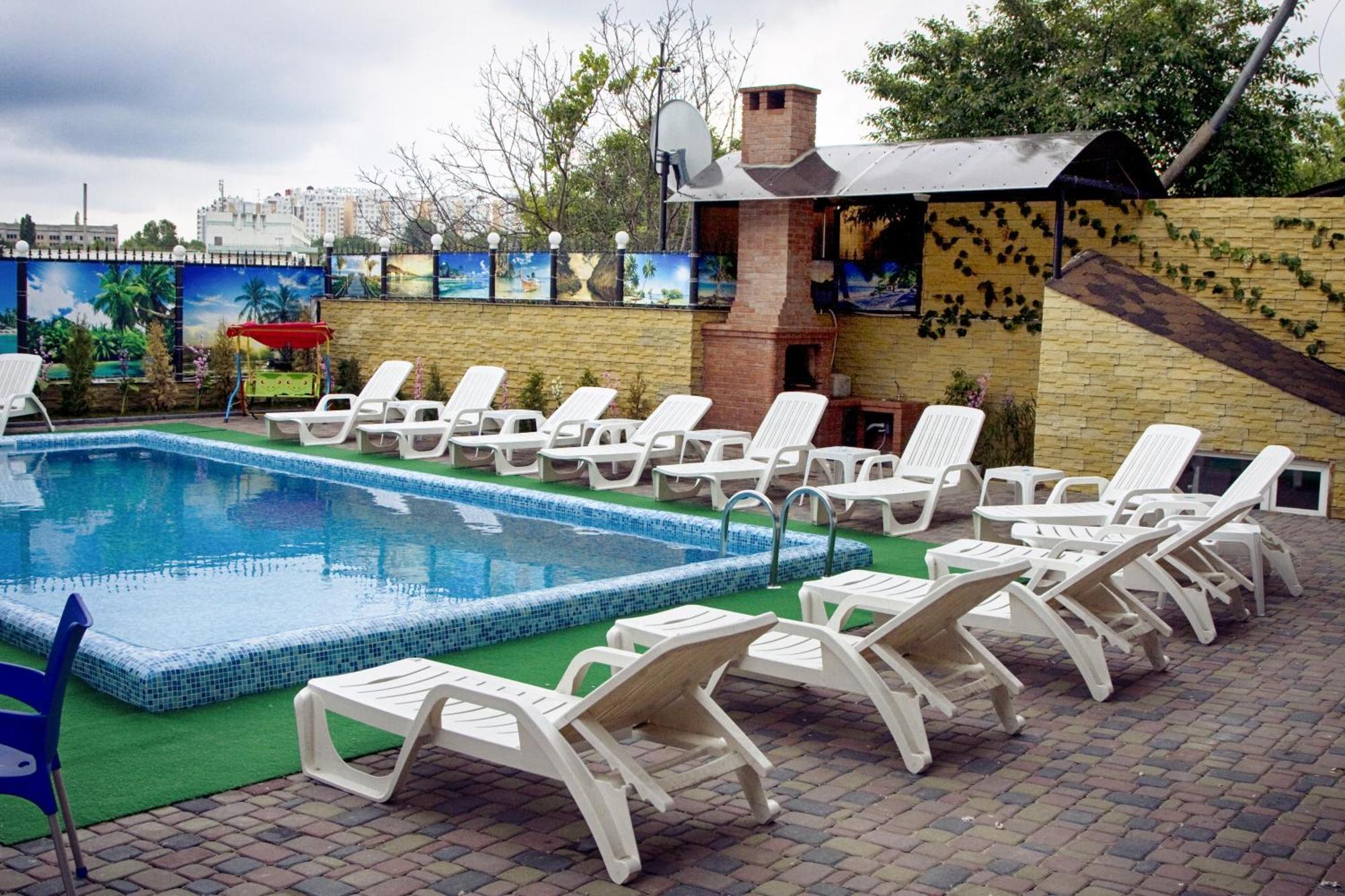 Lolo Hotel Kišiněv Exteriér fotografie